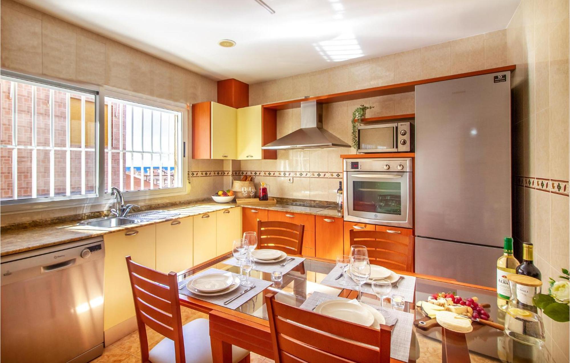 Beautiful apartment in Águilas with WiFi&3 Bedrooms Exterior foto